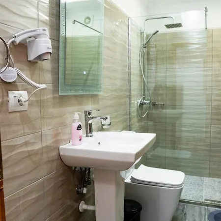 게스트하우스 Alsara Gjirokastër